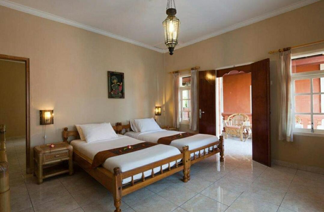 Hotel Chonos Ловина Экстерьер фото