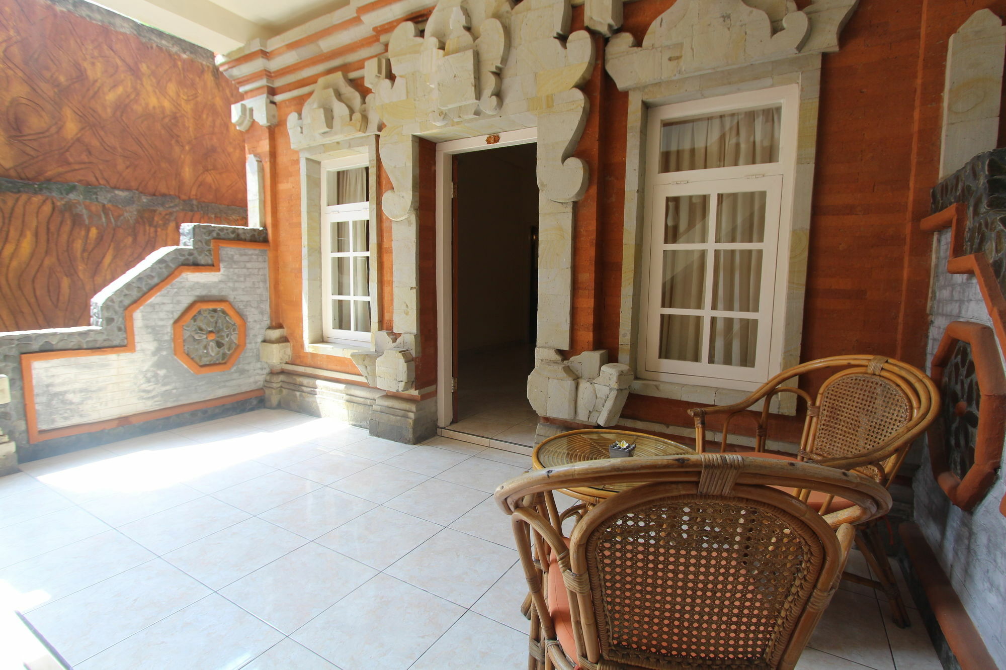Hotel Chonos Ловина Экстерьер фото