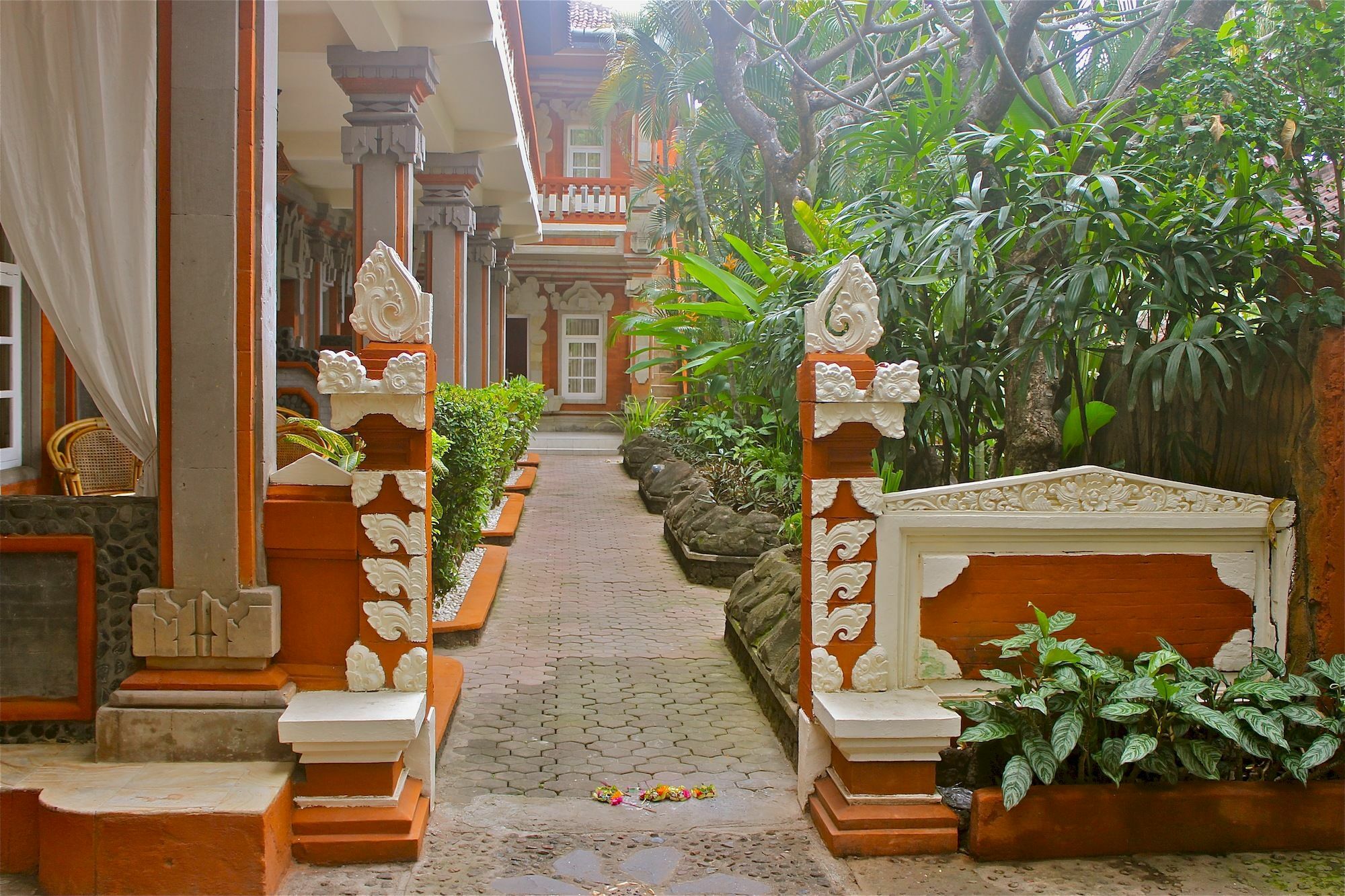 Hotel Chonos Ловина Экстерьер фото
